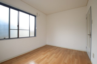 【洋室】 | エスポワールイワタ２