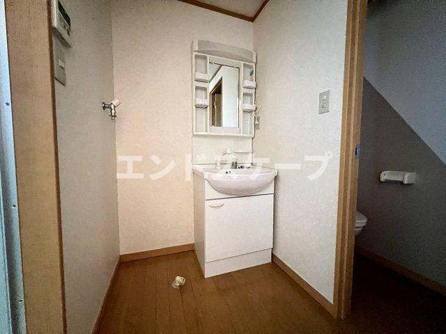 プラムハイツAの独立洗面台|高崎、前橋、伊勢崎エリアのお部屋探しはエンドスケープまで！お客様の理想お聞かせ下さい♪