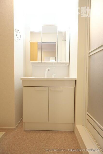 Ａｉ－ＨｉｇｈｔｓⅡＡの洗面所|明るい洗面所です