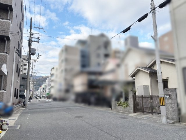 魚崎北町1丁目 売土地の前面道路含む現地写真