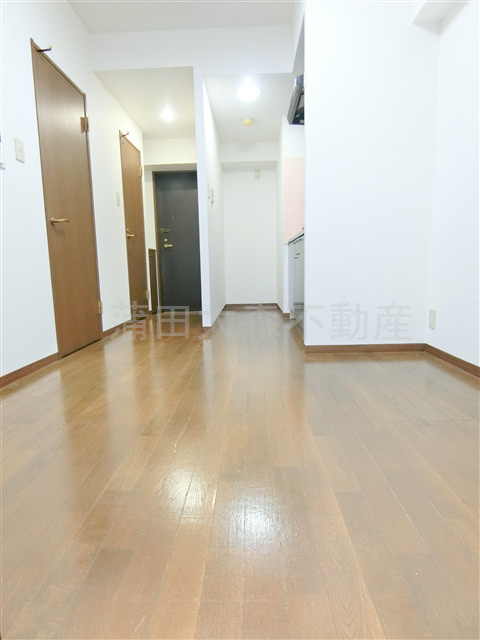 メインステージ大森本町の居間・リビング