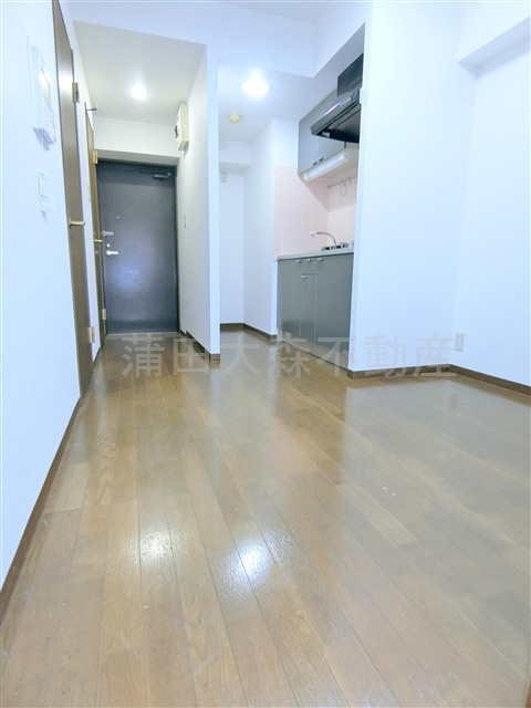 メインステージ大森本町の居間・リビング