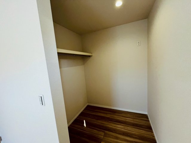 古河市西牛谷　第４期　全4邸の収納|〇１号棟　クローゼット〇
クローゼット付きで大切なお洋服もしっかり収納できます♪
2026年2月撮影