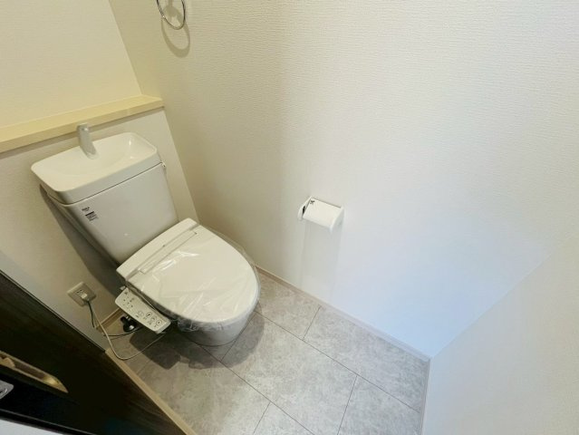 古河市西牛谷　第４期　全4邸のトイレ|〇２号棟　トイレ〇
1階と2階にトイレがございますので朝の混雑した時も安心です！
2026年2月撮影