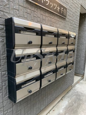 【エントランス】 | イルトラッツォ千住