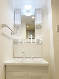 【洗面所】 | リブリ・シャン.ハイツ 与野本町 | 洗面台です。（同仕様です。）