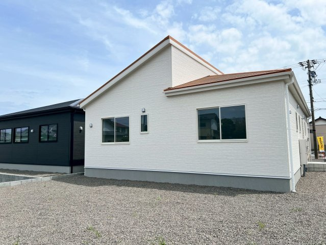 焼津市高新田／2期　新築戸建の庭|建物裏手も広々としたスペースあり