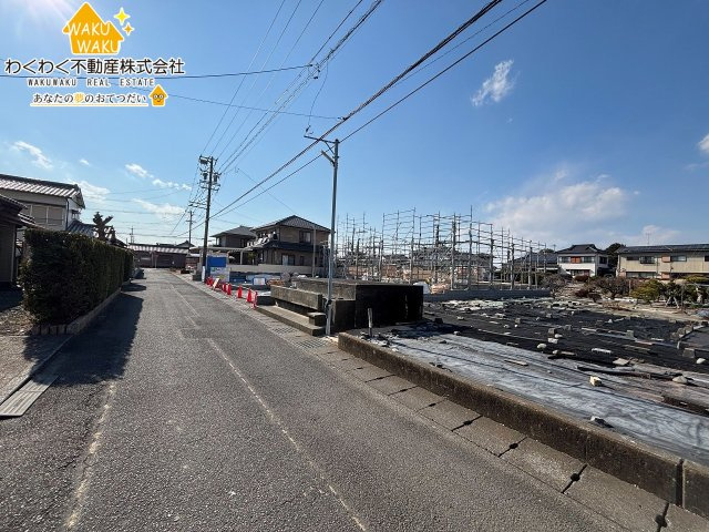 焼津市高新田／2期　新築戸建の前面道路含む現地写真|2号棟（2026年1月下旬撮影）