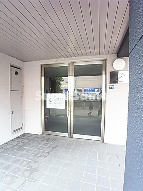 アンピエスKのエントランス