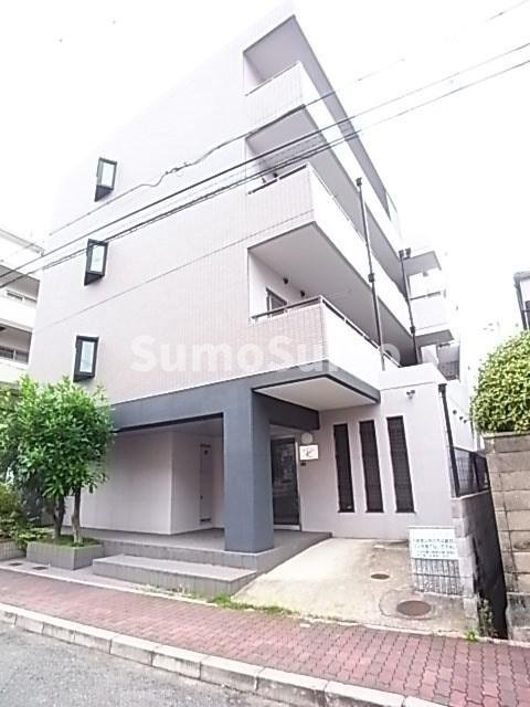 アンピエスKの外観