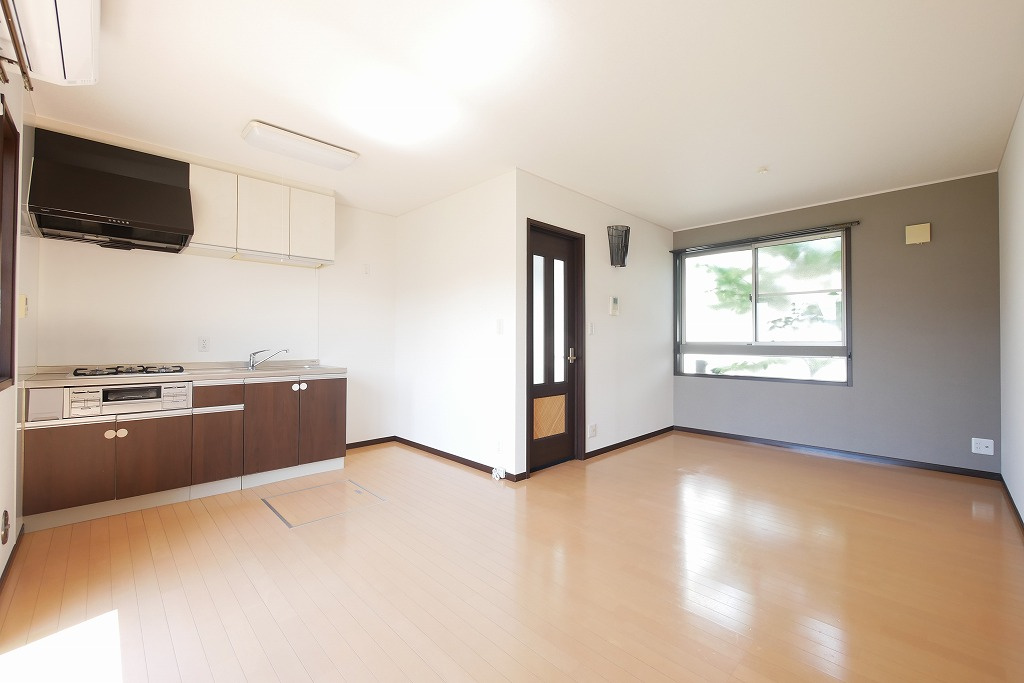 VILLA MONZEN の居間・リビング|VILLA　MONZEN　Ｂ