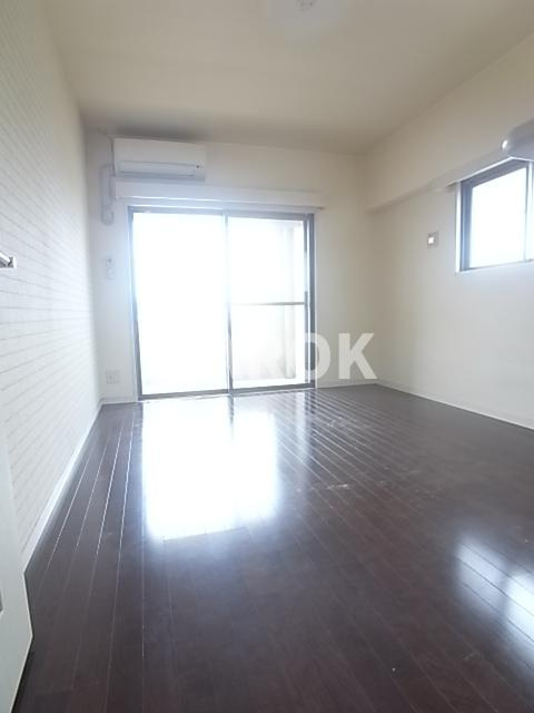 福岡市博多区吉塚５丁目の賃貸マンションの内装