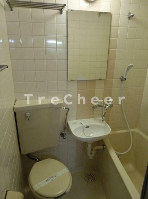 第二千種ビルの浴室