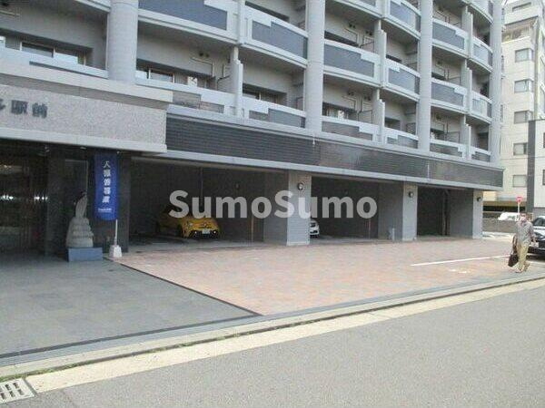 ロイヤル博多駅前のエントランス