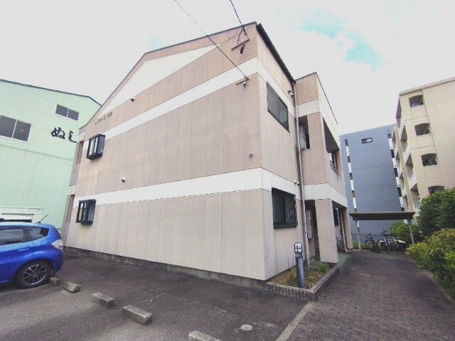 ハイウッズ針崎の外観