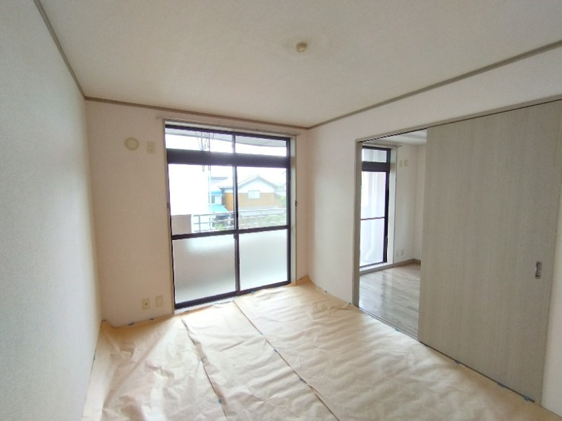 ハイウッズ針崎の和室