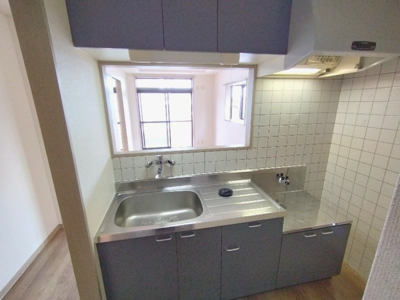 ハイウッズ針崎のキッチン