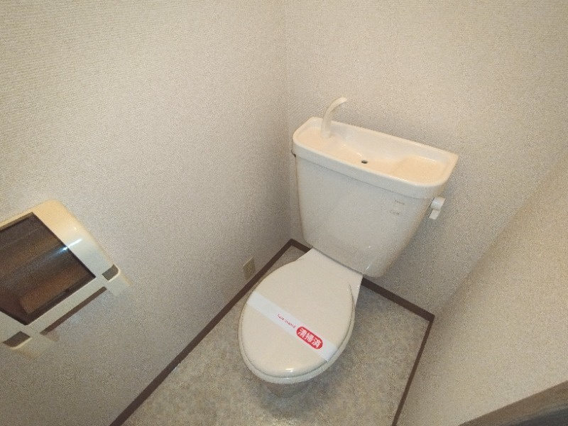 ハイウッズ針崎のトイレ