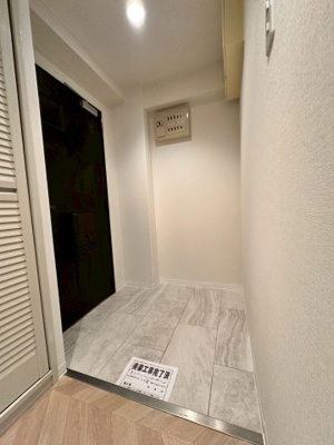 【玄関】 | ラジュニール春日丘