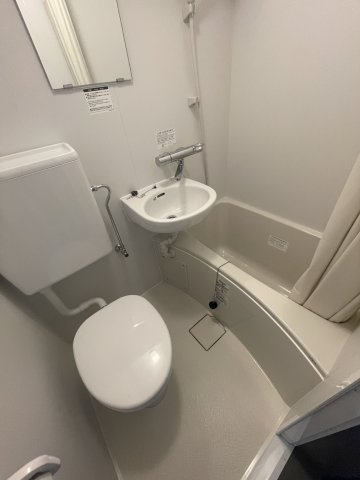 シンプルライフ荒田の浴室