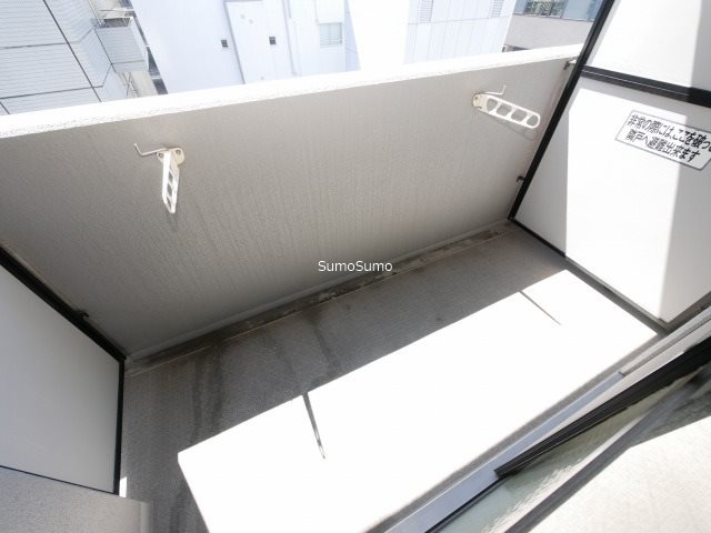 エスリード本町のバルコニー