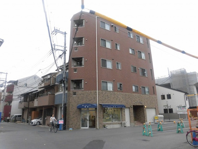 【外観】 | ロマネスク淡路 | タイル張りの外観です