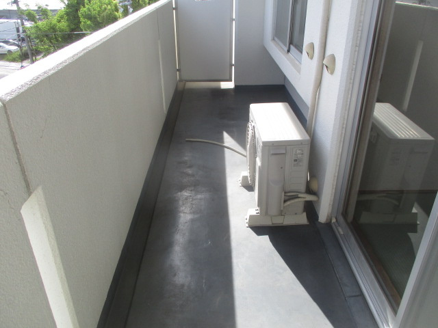 【バルコニー】 | ノアーズアーク住之江