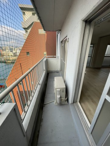 ニューライフ天神のバルコニー|ニューライフ天神（1LDK）