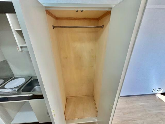 花影中村コーポの収納