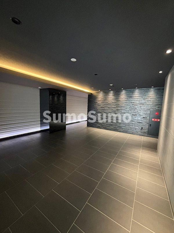 S-RESIDENCE阿波座WESTのロビー