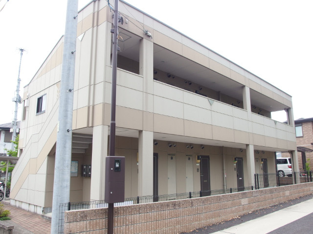 プレサス天神の外観