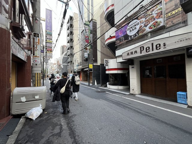 大阪市中央区東心斎橋２丁目の店舗一部の周辺