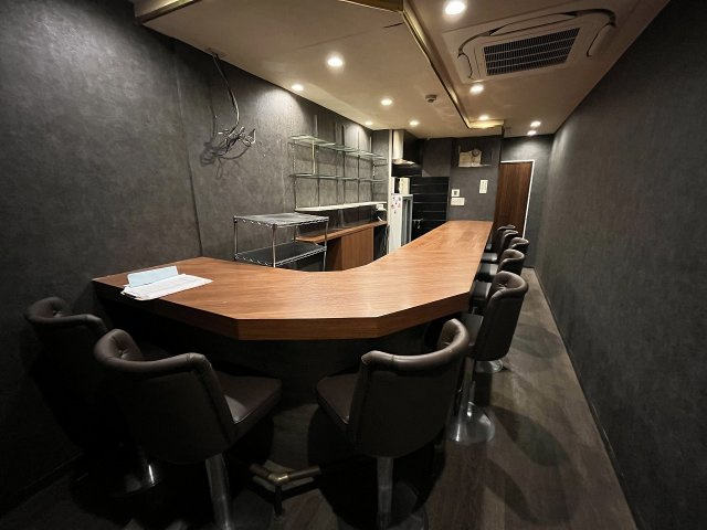 大阪市中央区東心斎橋２丁目の店舗一部の内装