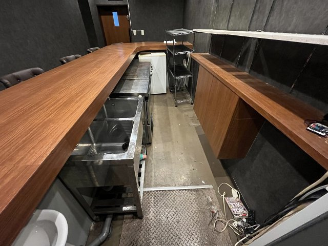 大阪市中央区東心斎橋２丁目の店舗一部の内装