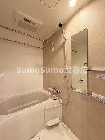アトリオフラッツ自由が丘eastの浴室
