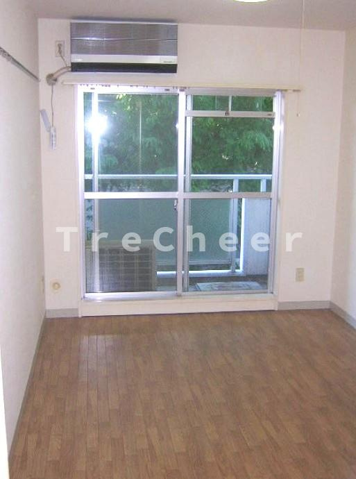 トップ成増NO3の居間・リビング