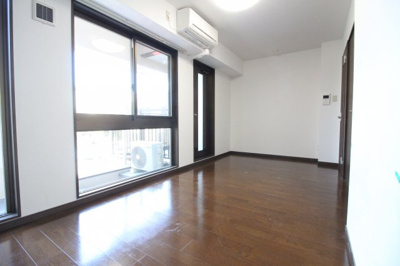 【寝室】 | ベリーウェル阿倍野 | 洋室８帖