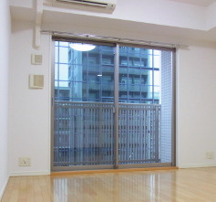 ラクラス田町のバルコニー