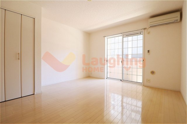 リブレア久留米駅前 B棟の居間・リビング