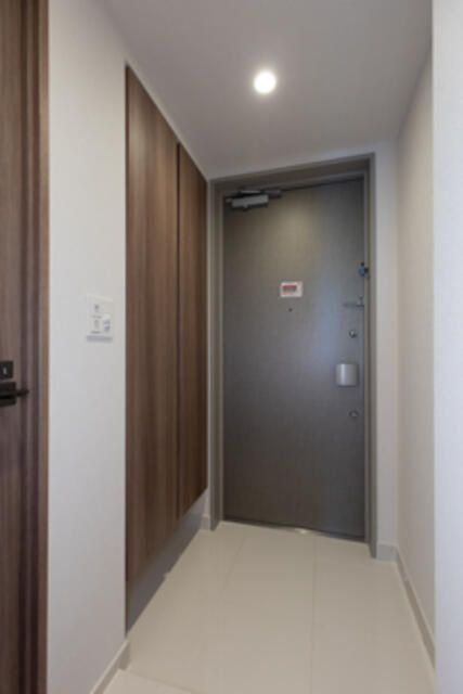 レガシス中目黒の玄関