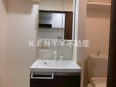 【洗面所】 | ボヌールプラン | 明るい洗面所です