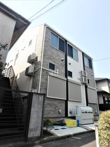 ラグーン西荻窪のエントランス|建物外観を気になさる方へ、見た目の良い物件です