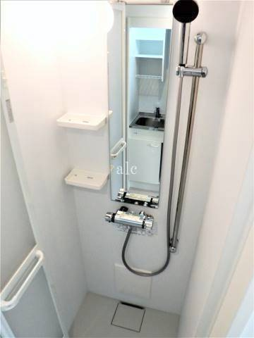 ラグーン西荻窪の浴室|シャワールーム