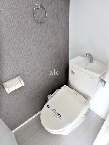 ラグーン西荻窪のトイレ|ウォシュレット