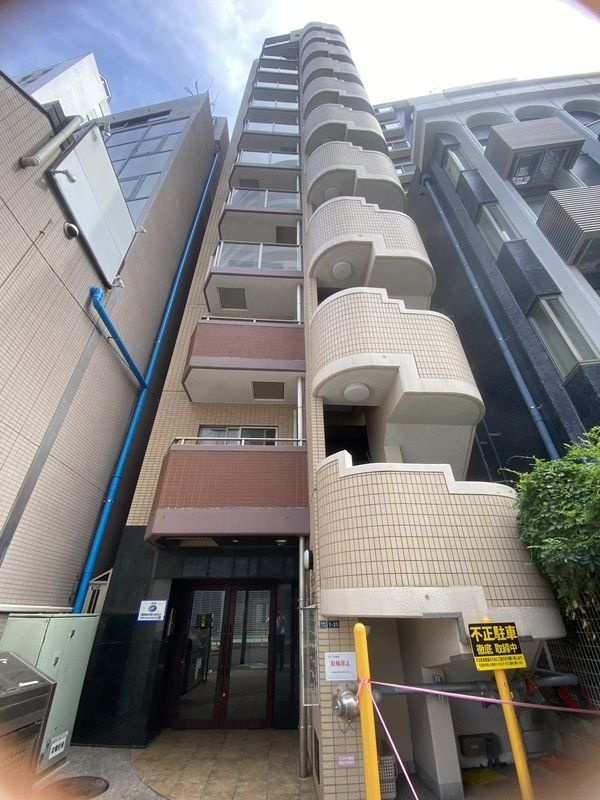 セリーヌ元麻布