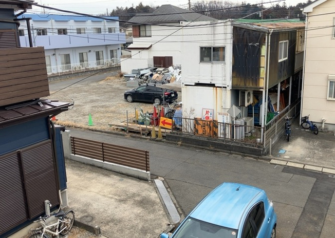 【展望】 | 眺望を気にして物件を探す場合、前面に建物が建っていないか現地で確認しましょう！前面に建物があると景色はもちろん、日当たりや風通しにも影響が出てきます。住んだ時のことを想像しながら現地見学をしましょう。