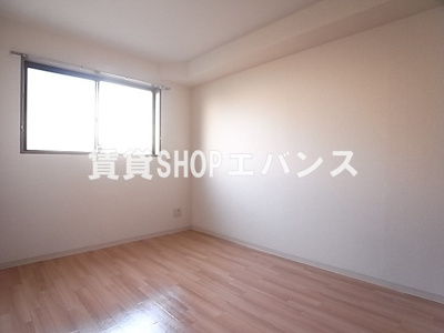 【寝室】 | サンルミエール