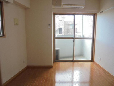 【居間・リビング】 | スカイコート後楽園第５ | 同タイプ参考写真 