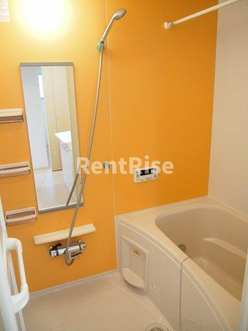 グラースの浴室|バス