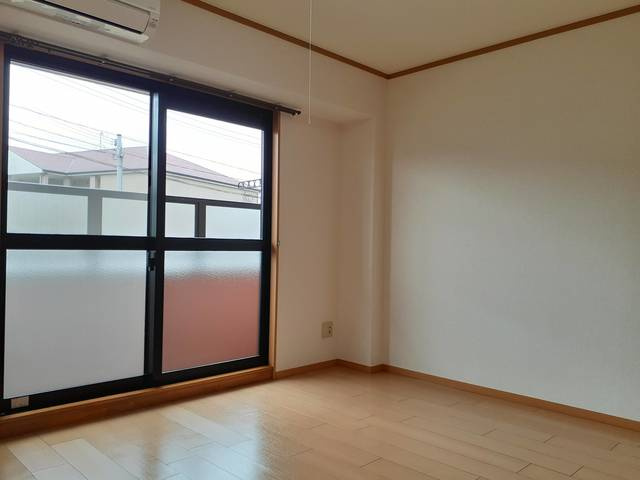 サングレイスⅡの居間・リビング